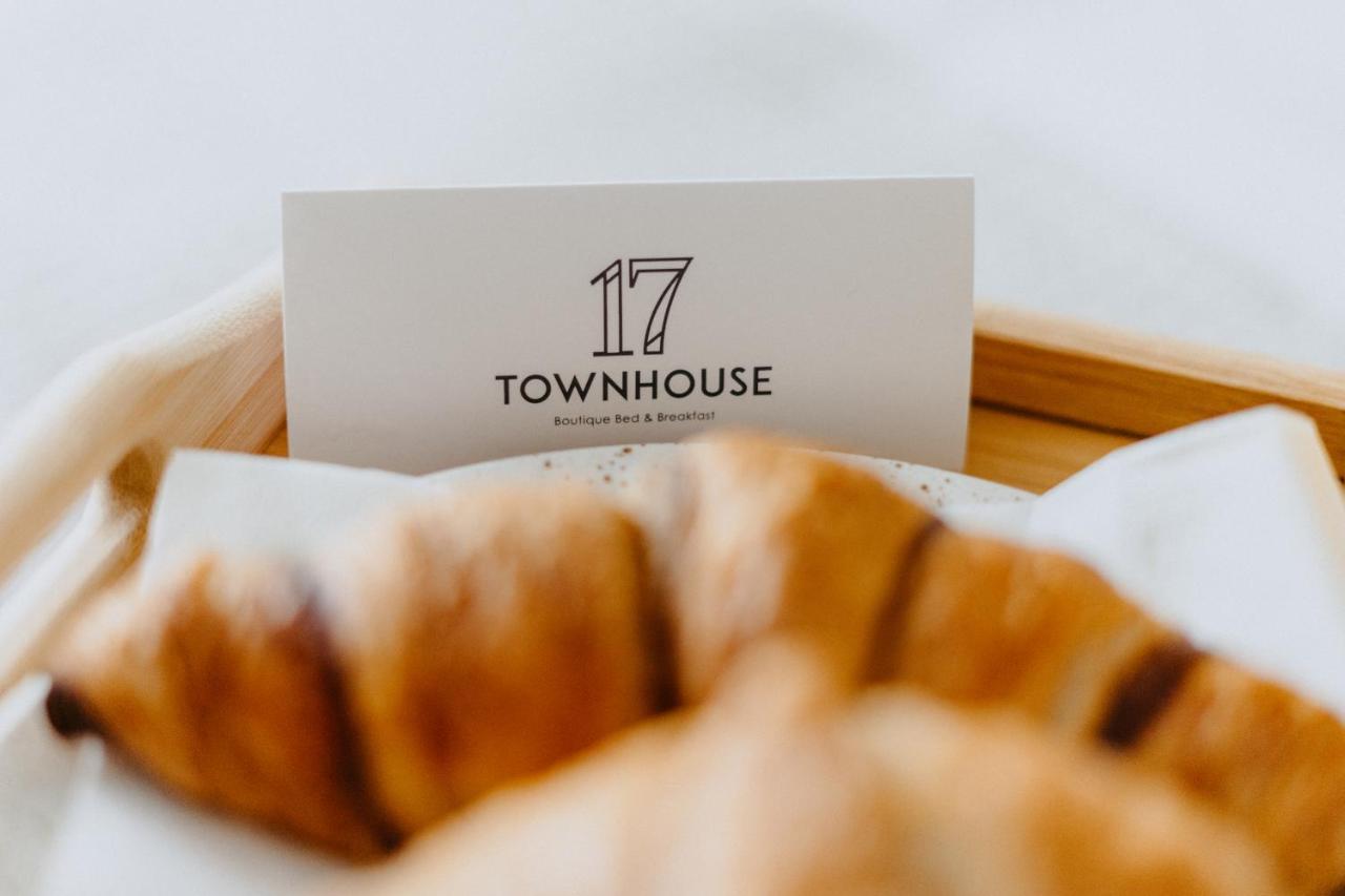Townhouse17 Boutique Bed & Breakfast Victoria Exterior foto